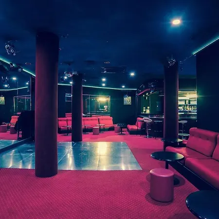 Novel Restaurant La Mamma 3* Аннесі