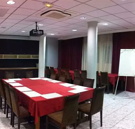 Novel Restaurant La Mamma Hotel Annecy