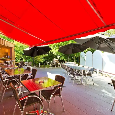 Novel Restaurant La Mamma Hotel Annecy